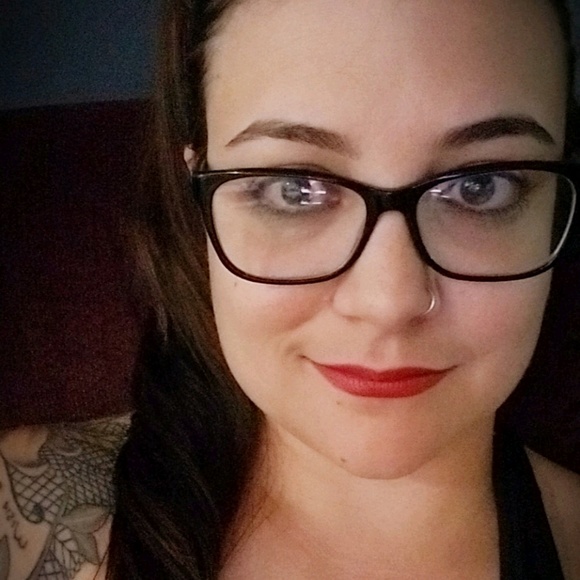 Meet your Posher, Samantha - Picture 1 of 1